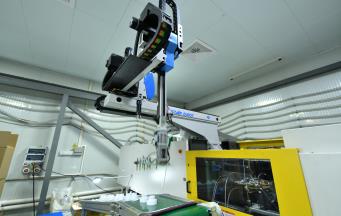 注塑加工廠家如何處理產品的包裝和運輸安排？